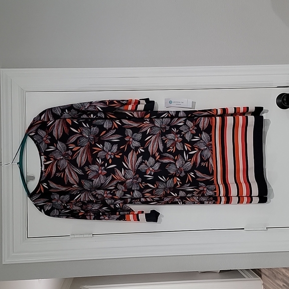 Wisp Woman Dresses & Skirts - New- Pretty blue and orange dress